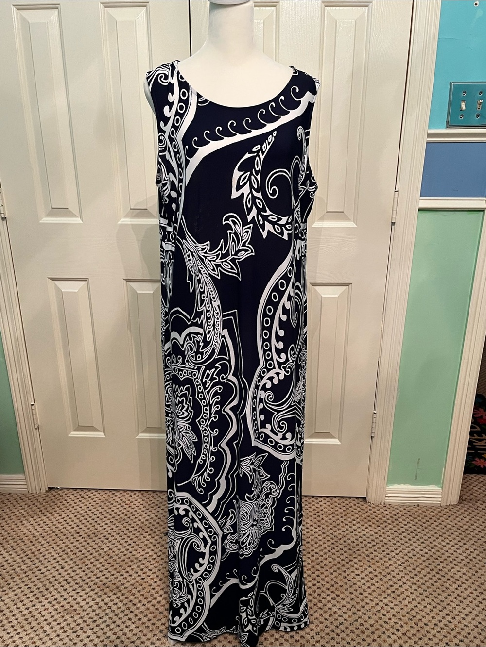 Chico's Navy and White Paisley Sleeveless Maxi Dress and matching cardigan